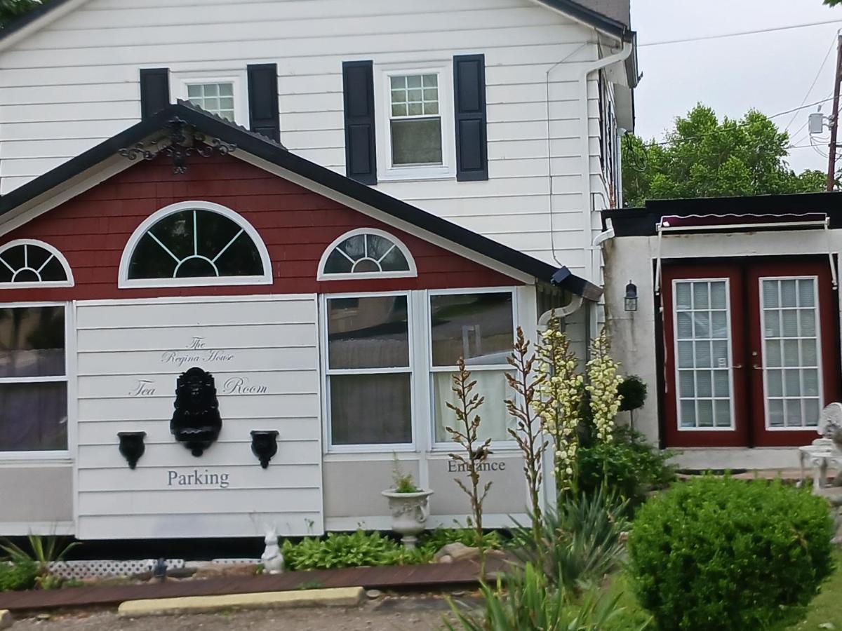 The Guest House At The Regina House Tea Room Moosic 外观 照片