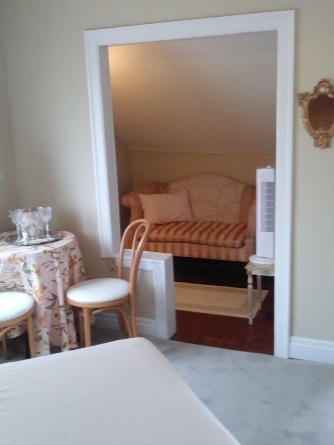 The Guest House At The Regina House Tea Room Moosic 外观 照片